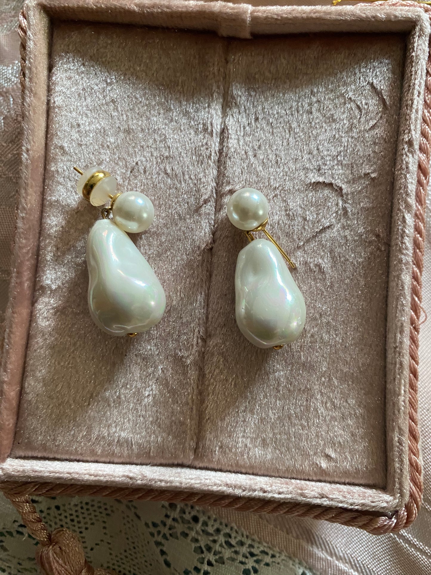 BOUCLES D'OREILLES GOUTTES EN PERLES BAROQUES EN ARGENT