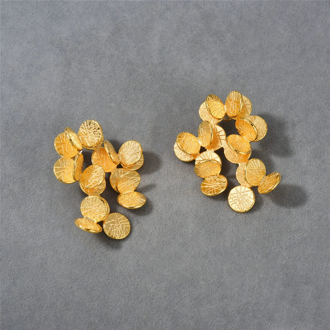 LIGHT SILVER EARRINGS WITH LEAFS