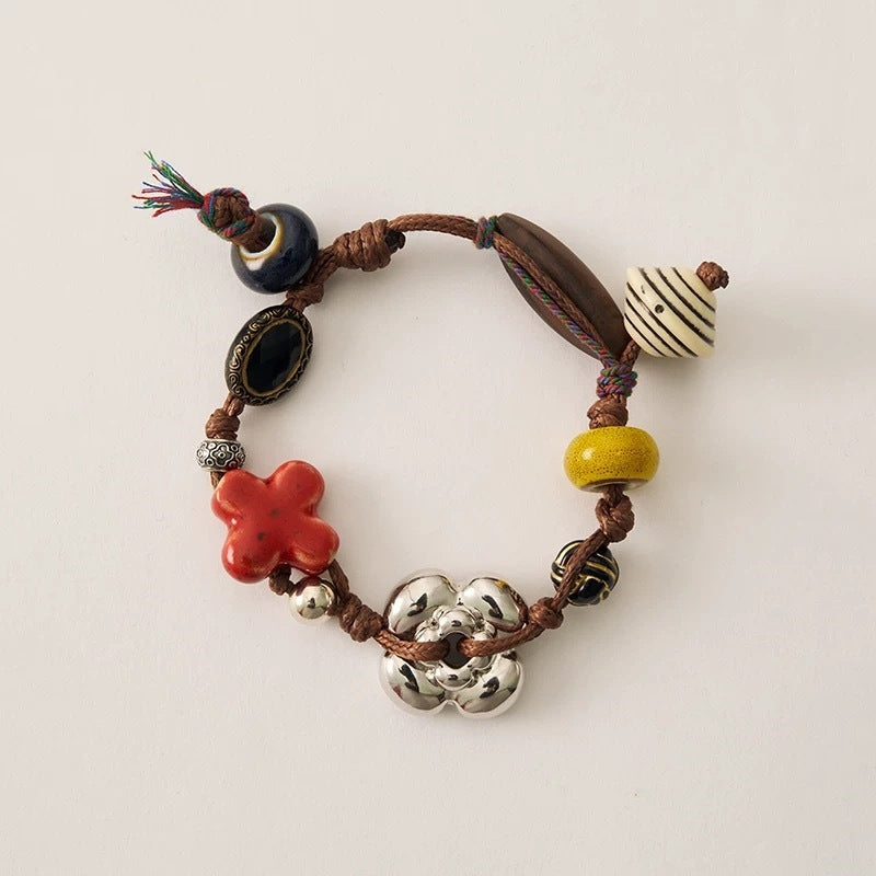 BEACHY BRACELET