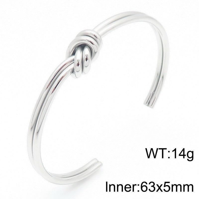 BANGLE WITH KNOT