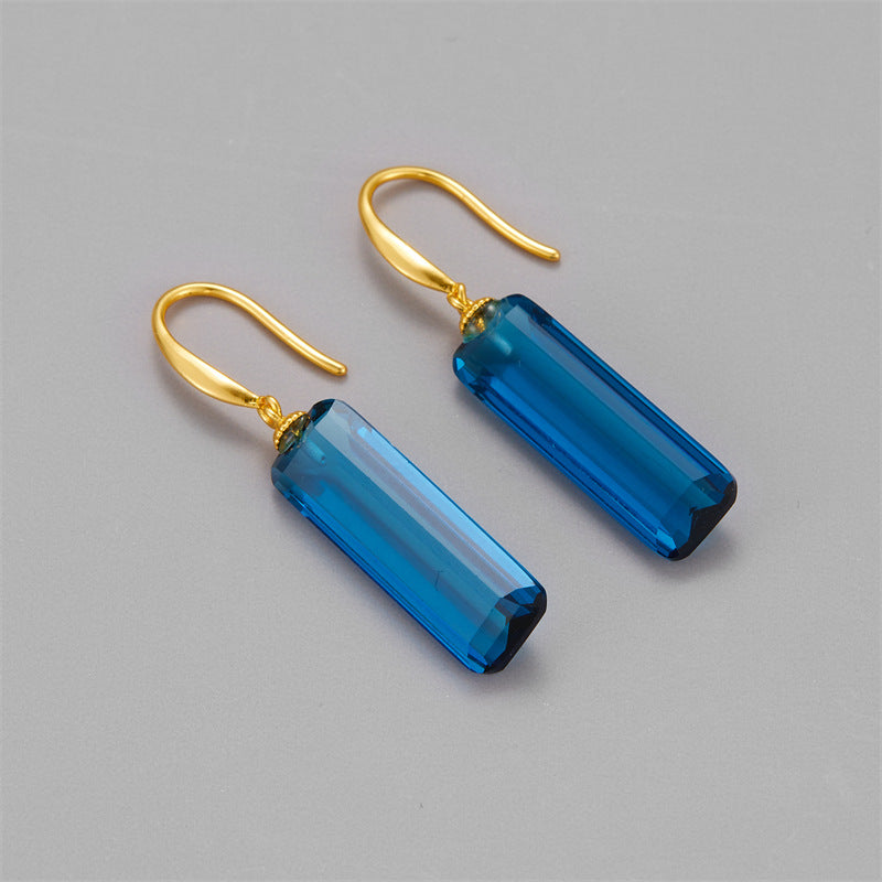 EARDROPS IN BLUE