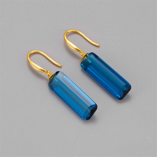EARDROPS IN BLUE