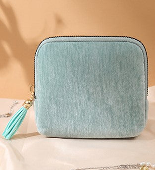 TRAVEL JEWELLERY CASE WITH TASSEL