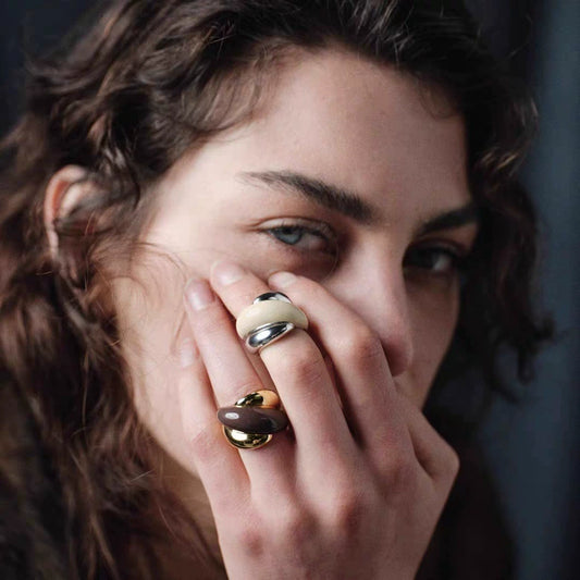 RING WITH A CHUNKY LOOK