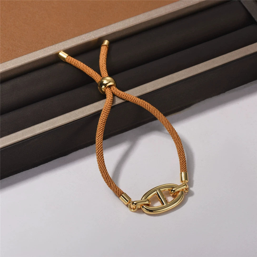 BRACELET EN CORDE