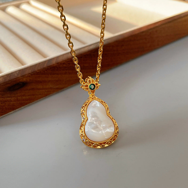COLLIER DE PERLES